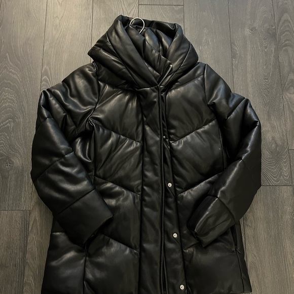 Abercrombie, vegan leather winter coat - Picture 7 of 11